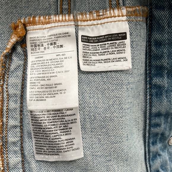 Levi’s 90 Trucker Denim Jacket in XS - Picture 6 of 7